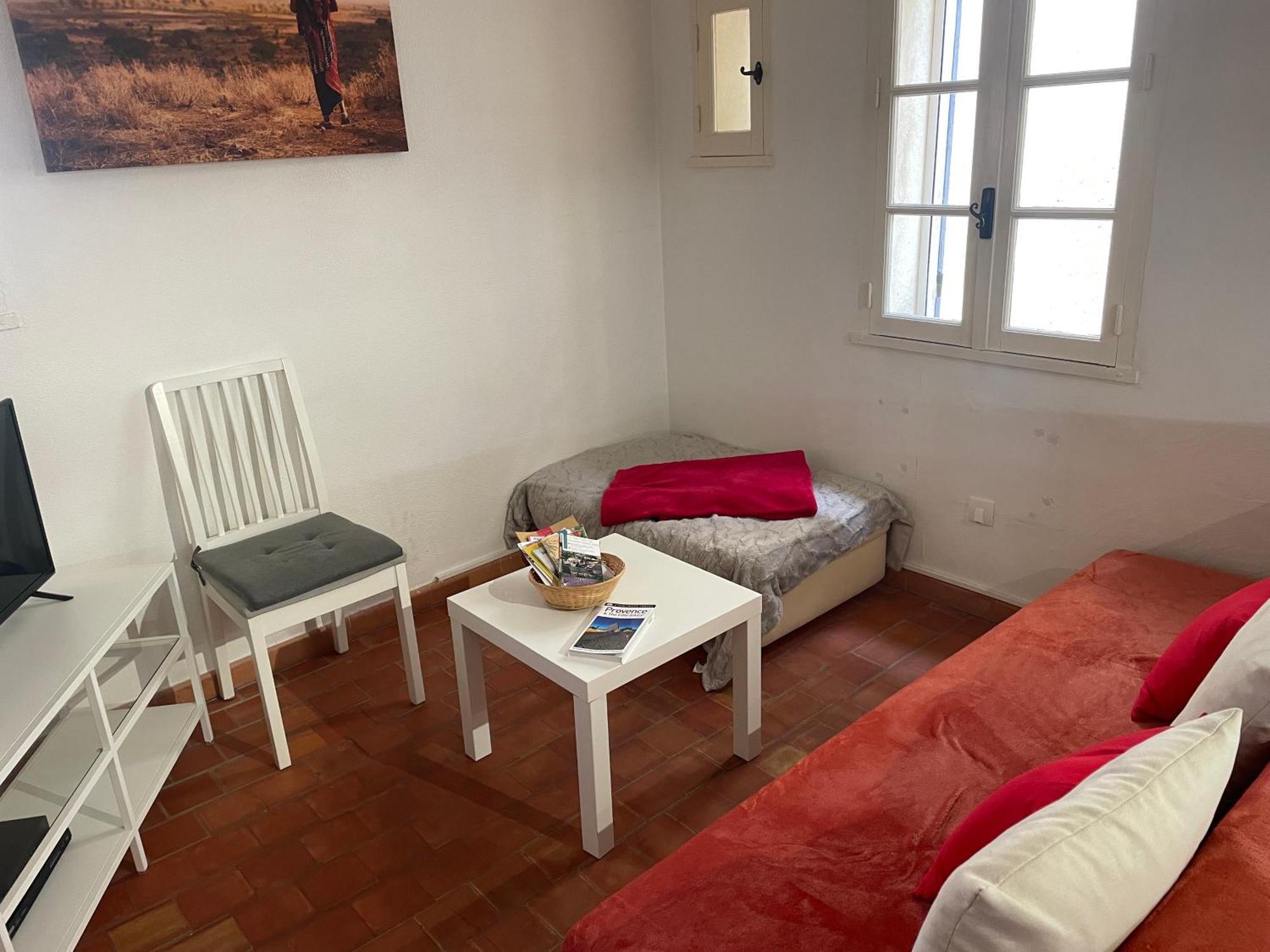 Studio Cosy Dans Le Centre-Ville Historique LʼIsle-sur-la-Sorgue المظهر الخارجي الصورة